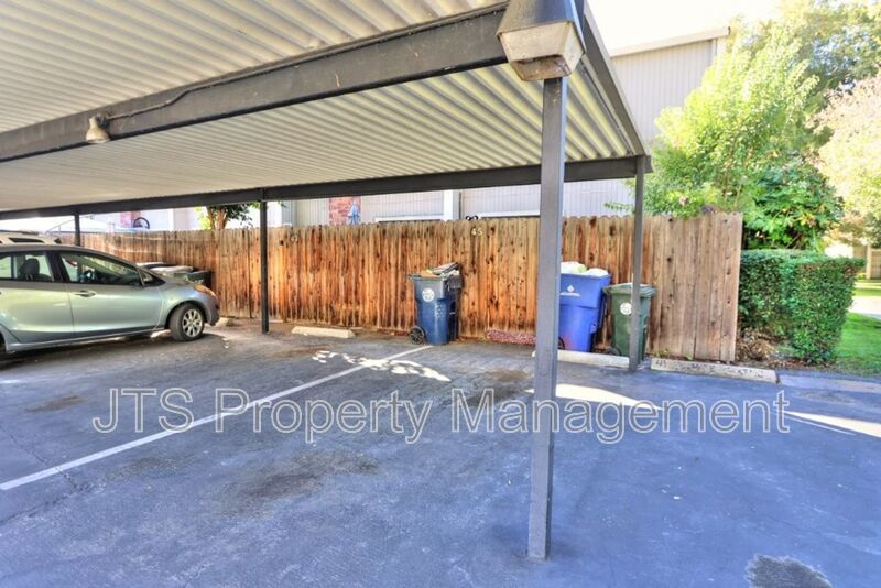 Newly Remodeled Condo in Gated Community for Rent! property image