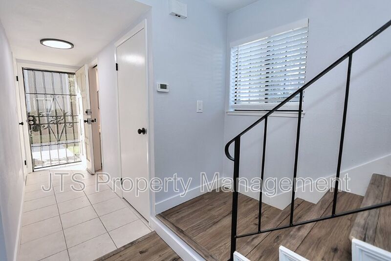 Newly Remodeled Condo in Gated Community for Rent! property image