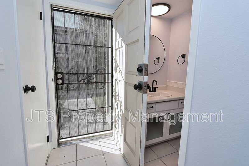 Newly Remodeled Condo in Gated Community for Rent! property image