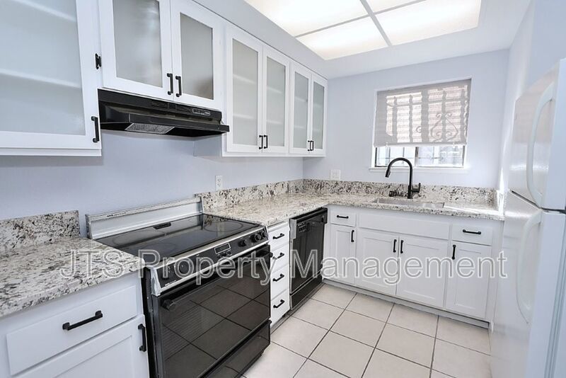 Newly Remodeled Condo in Gated Community for Rent! property image