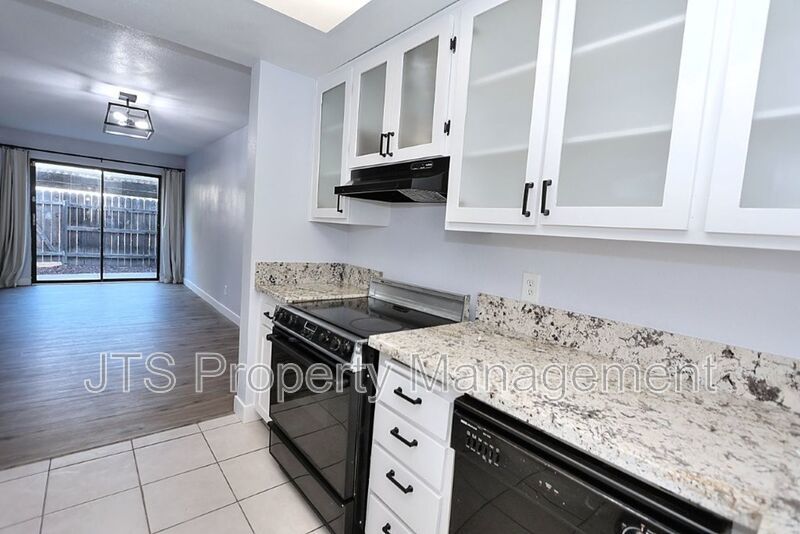 Newly Remodeled Condo in Gated Community for Rent! property image