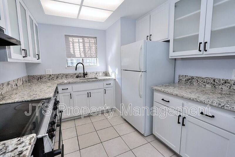 Newly Remodeled Condo in Gated Community for Rent! property image