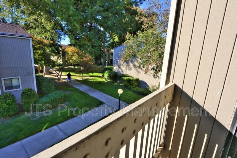 Newly Remodeled Condo in Gated Community for Rent! property image