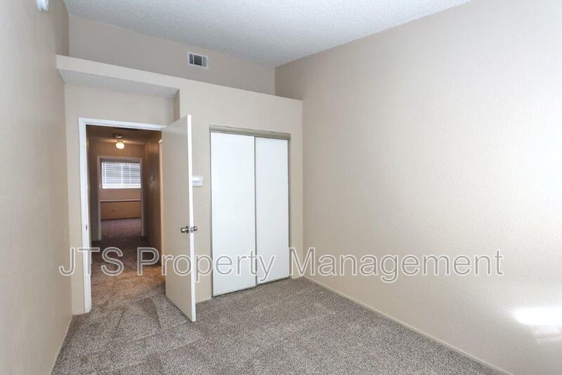 Nice Two-Level Antelope Condo! property image