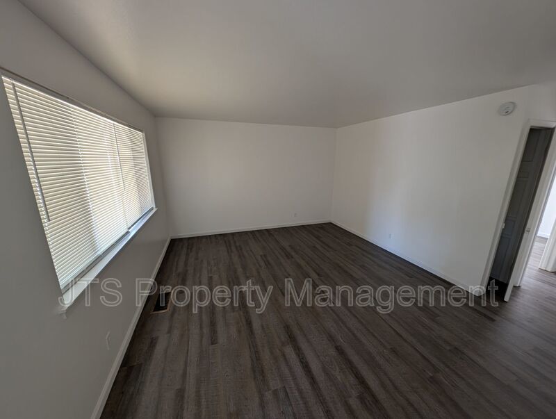 Nice 2 bedroom duplex for rent! property image