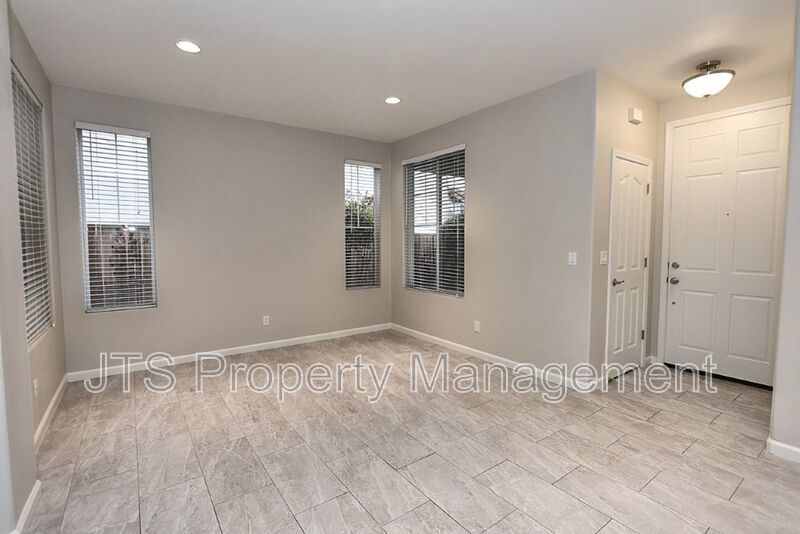 Beautiful Granite Bay Home in Gated Community for Rent Now!! property image