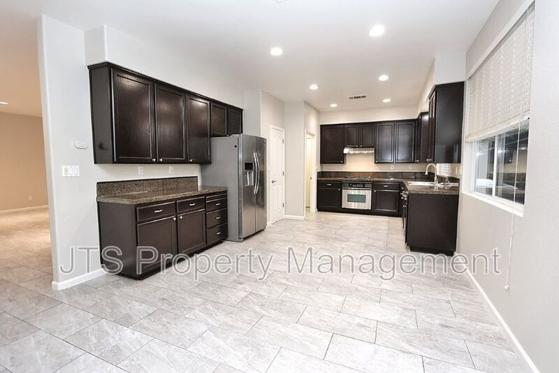 Beautiful Granite Bay Home in Gated Community for Rent Now!! property image