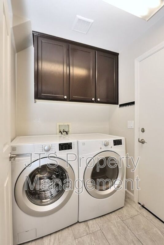 Beautiful Granite Bay Home in Gated Community for Rent Now!! property image