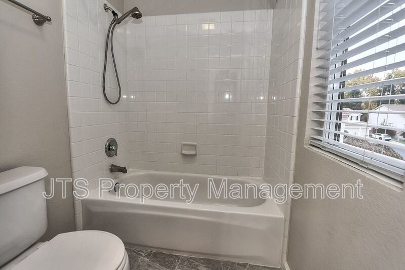 Beautiful Granite Bay Home in Gated Community for Rent Now!! property image