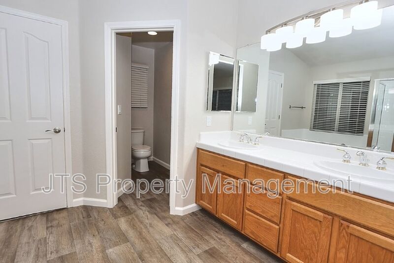Beautiful Granite Bay Home in Gated Community for Rent Now!! property image