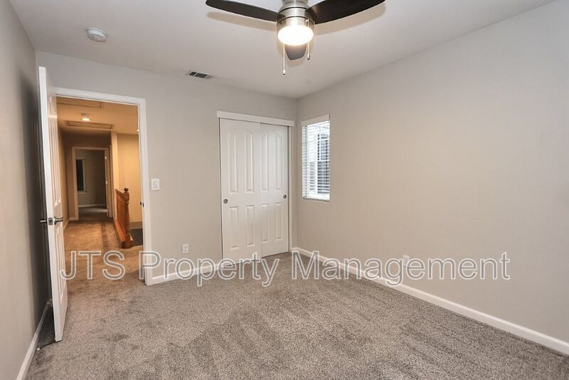 Beautiful Granite Bay Home in Gated Community for Rent Now!! property image