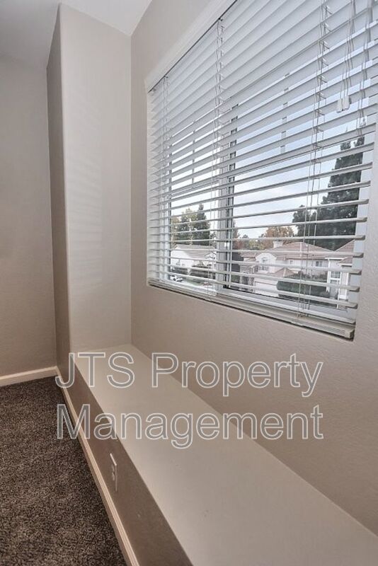 Beautiful Granite Bay Home in Gated Community for Rent Now!! property image