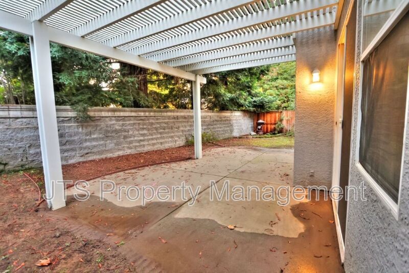 Beautiful Granite Bay Home in Gated Community for Rent Now!! property image