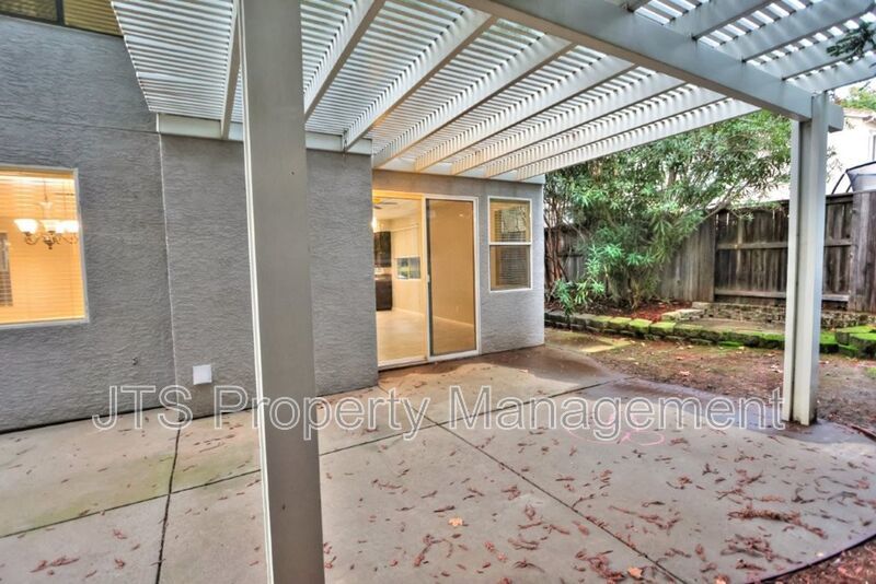 Beautiful Granite Bay Home in Gated Community for Rent Now!! property image