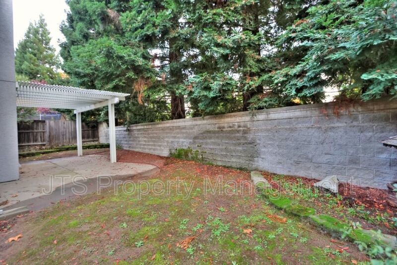 Beautiful Granite Bay Home in Gated Community for Rent Now!! property image