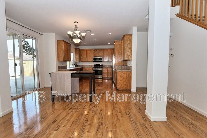 Well Maintained Home in Desirable Area! property image