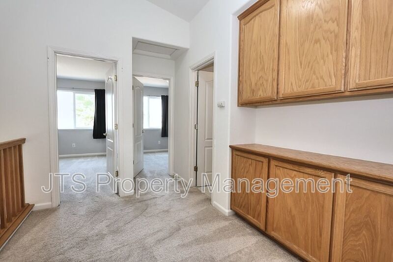 Well Maintained Home in Desirable Area! property image