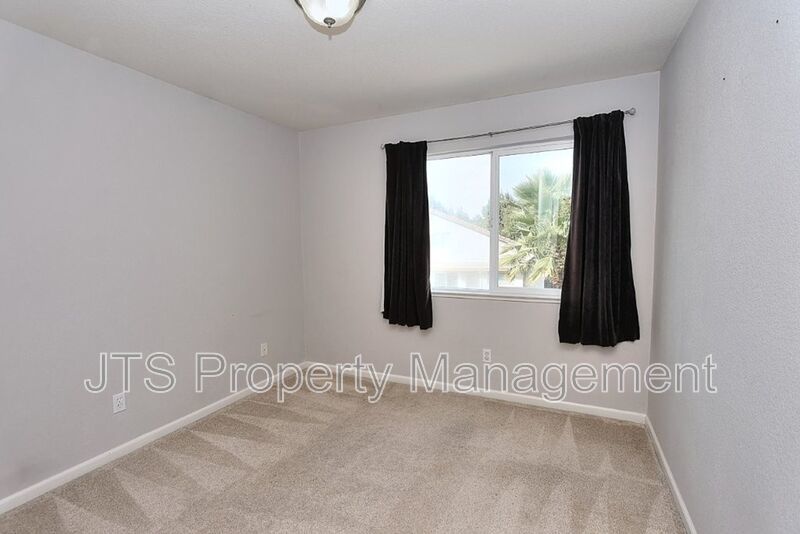 Well Maintained Home in Desirable Area! property image