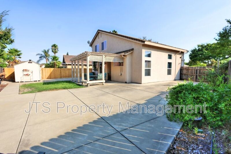 Well Maintained Home in Desirable Area! property image