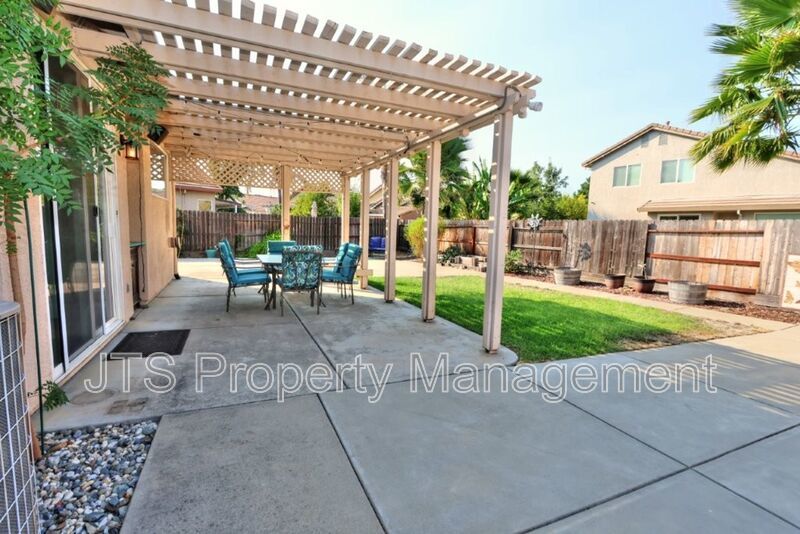 Well Maintained Home in Desirable Area! property image