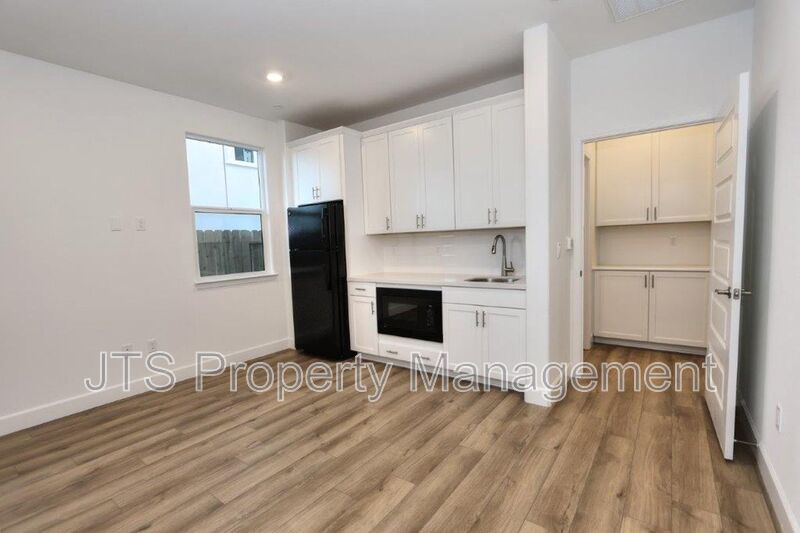 Incredible New Folsom Home For Rent mid January! property image