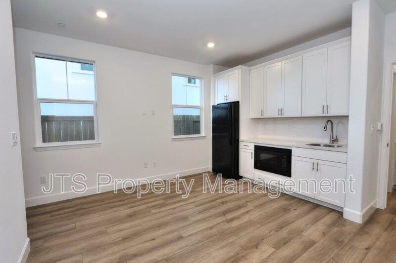 Incredible New Folsom Home For Rent mid January! property image