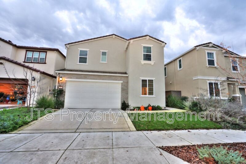 Immaculate North Lake Natomas Home for Rent! property image
