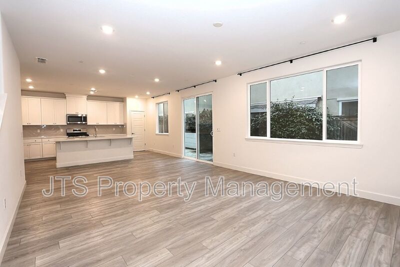 Immaculate North Lake Natomas Home for Rent! property image