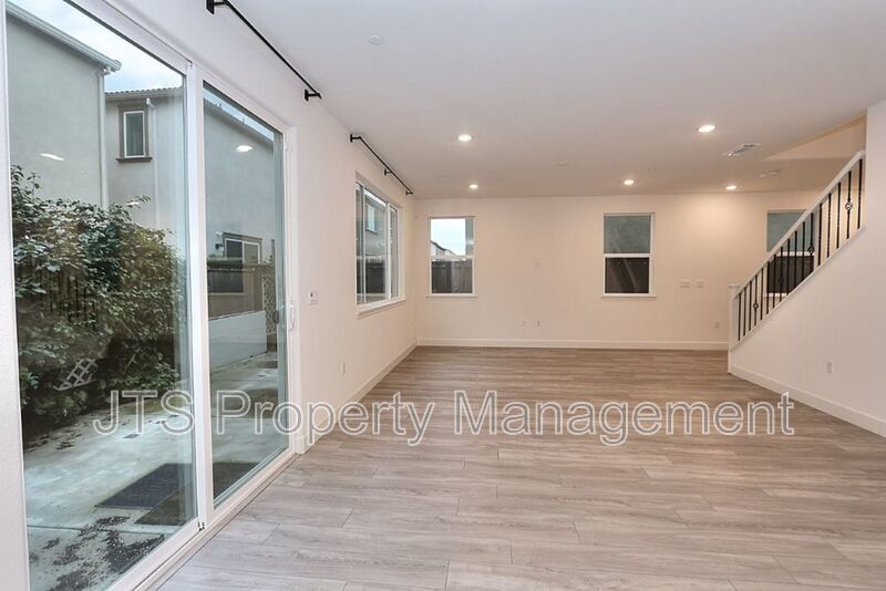 Immaculate North Lake Natomas Home for Rent! property image