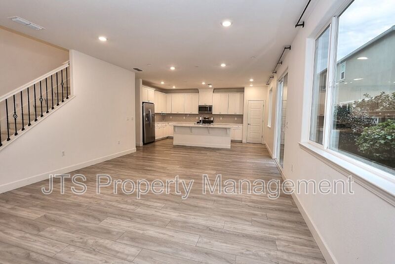 Immaculate North Lake Natomas Home for Rent! property image