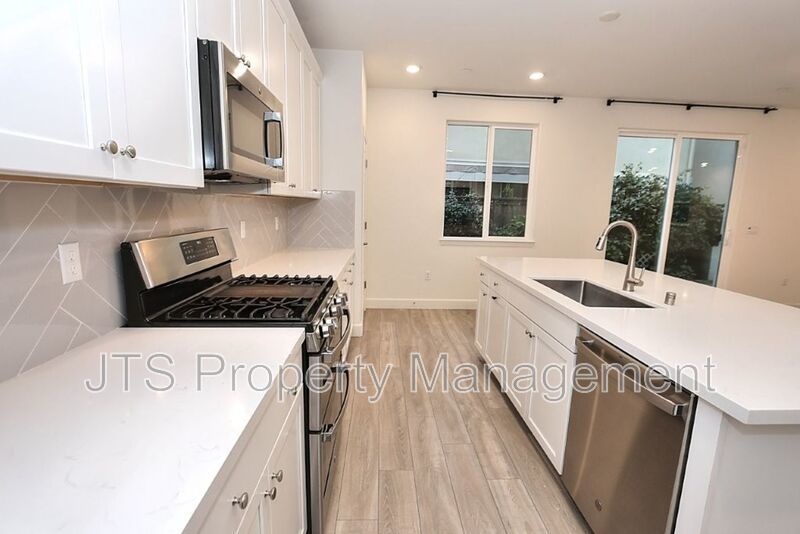 Immaculate North Lake Natomas Home for Rent! property image