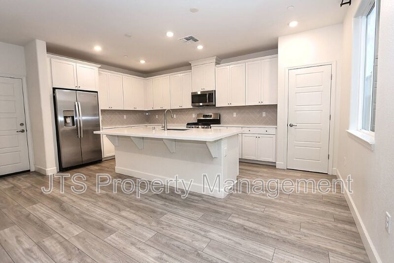 Immaculate North Lake Natomas Home for Rent! property image