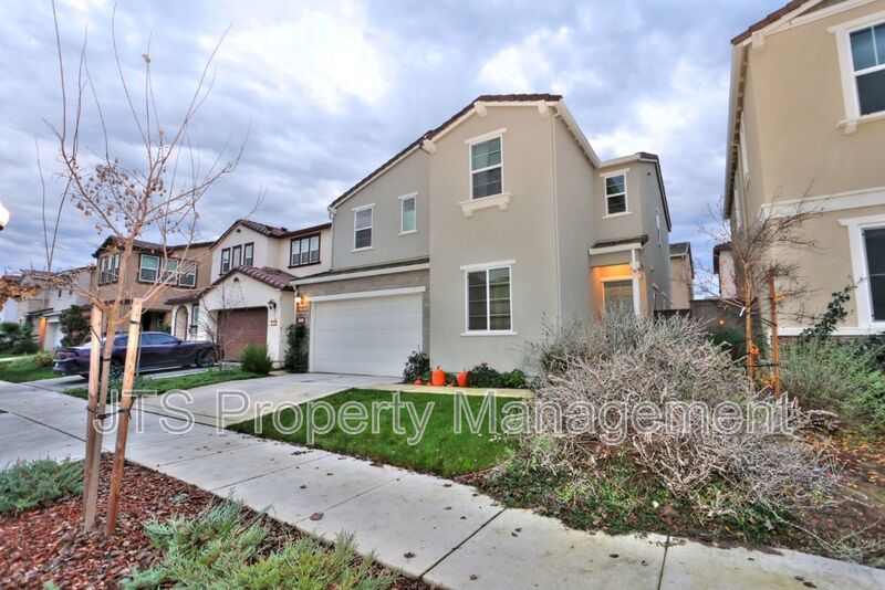 Immaculate North Lake Natomas Home for Rent! property image