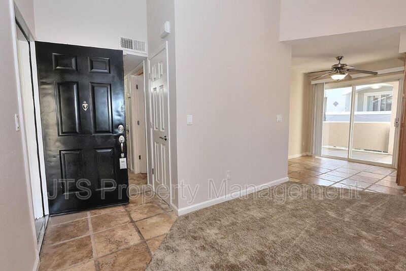 Beautiful Upper Level 2 Bed 2 Bath Gated Folsom Condo! Available mid February! property image