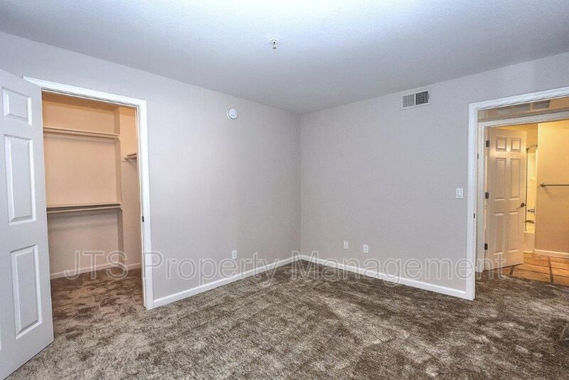 Beautiful Upper Level 2 Bed 2 Bath Gated Folsom Condo! Available mid February! property image