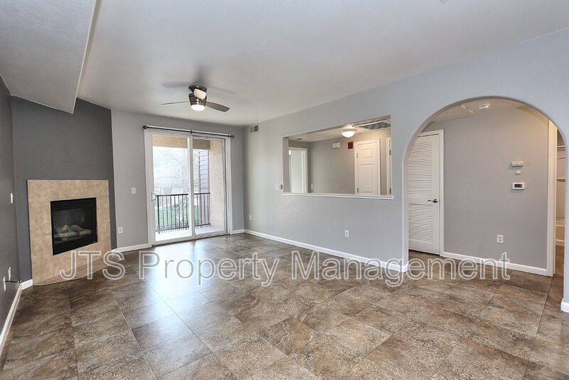 Incredible gated Fair Oaks Condo for rent! property image