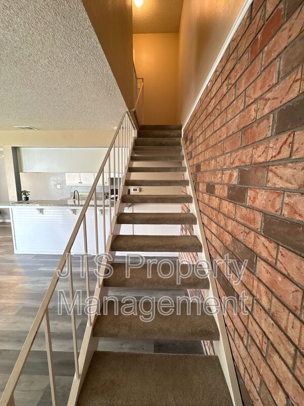 Beautiful Condo coming soon for rent! property image