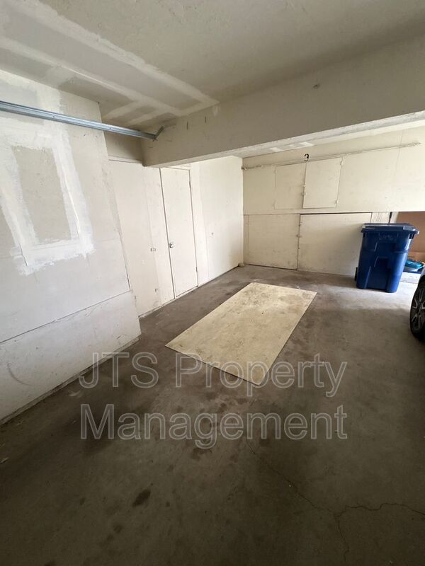 Beautiful Condo coming soon for rent! property image