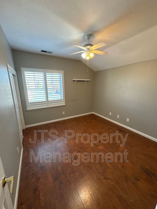 Beautiful 4 Bed 3 full bath Rocklin Home!! property image