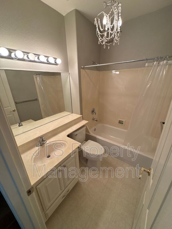 Beautiful 4 Bed 3 full bath Rocklin Home!! property image