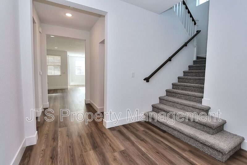 Incredible Solar new construction home in Anatolia For Rent! property image