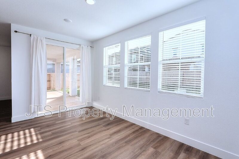 Incredible Solar new construction home in Anatolia For Rent! property image