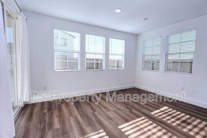 Incredible Solar new construction home in Anatolia For Rent! property image