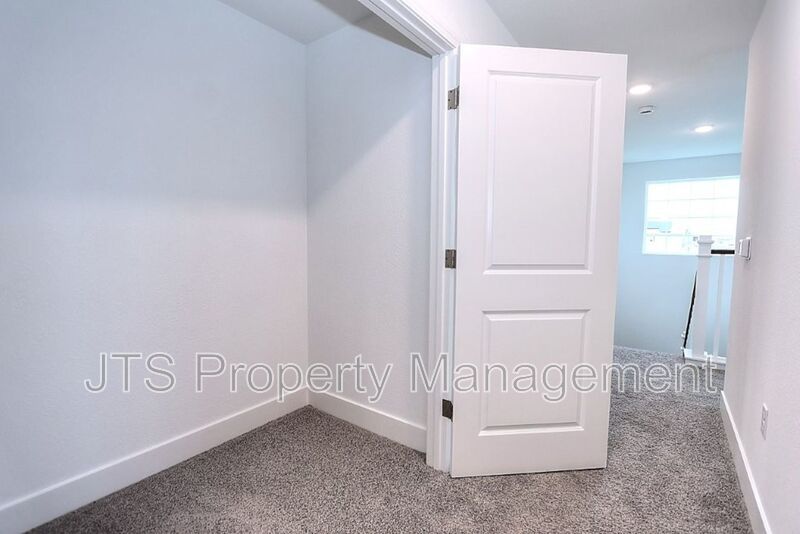 Incredible Solar new construction home in Anatolia For Rent! property image