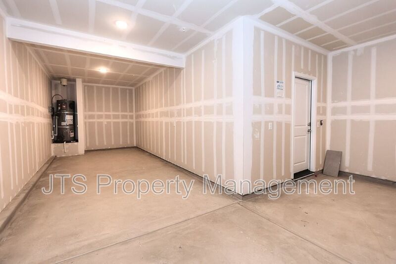 Incredible Solar new construction home in Anatolia For Rent! property image