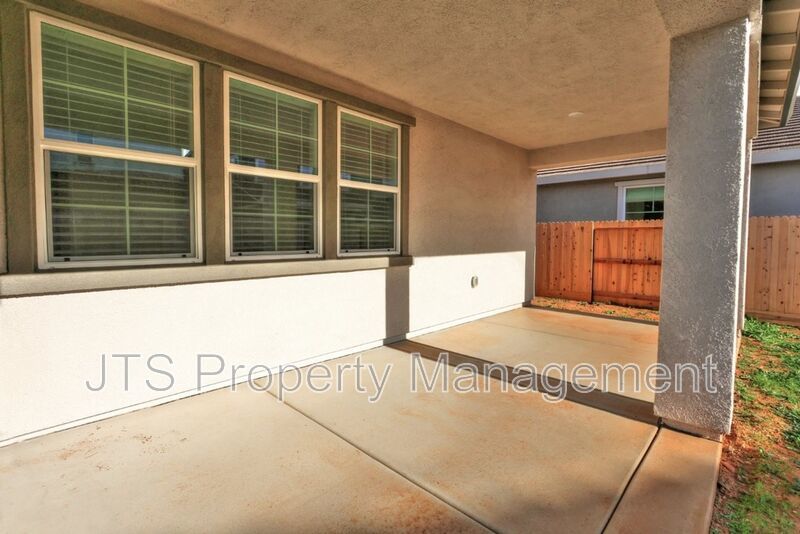 Incredible Solar new construction home in Anatolia For Rent! property image