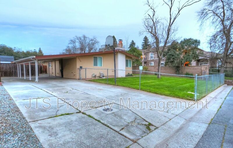 Beautiful Arden Area 1 Level home for rent! property image