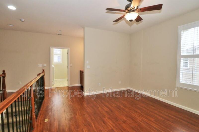 Beautiful Folsom Home Coming Available Soon! property image