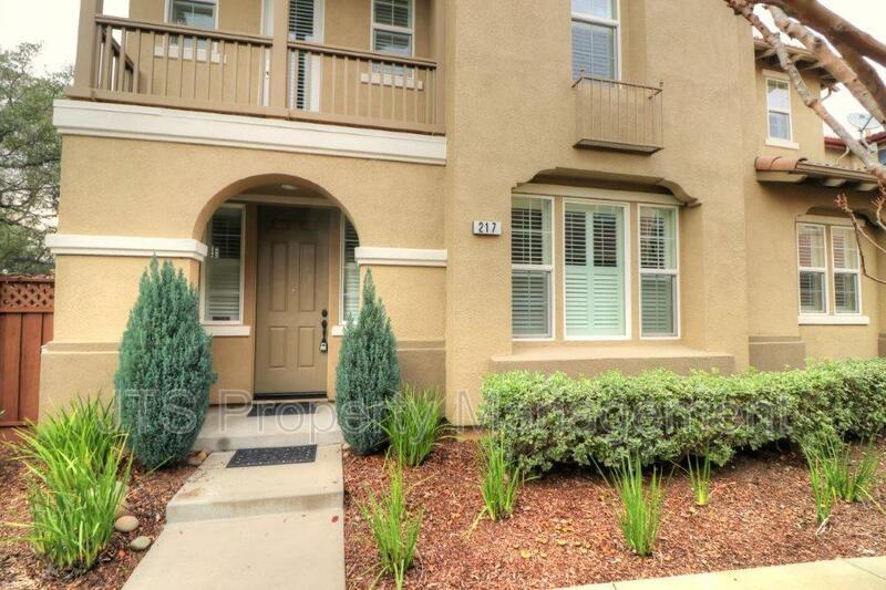 Beautiful Folsom Home Coming Available Soon! property image