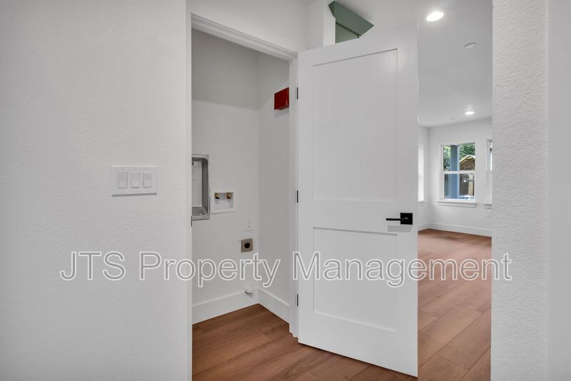 Brand New ADU in Tahoe Park! property image